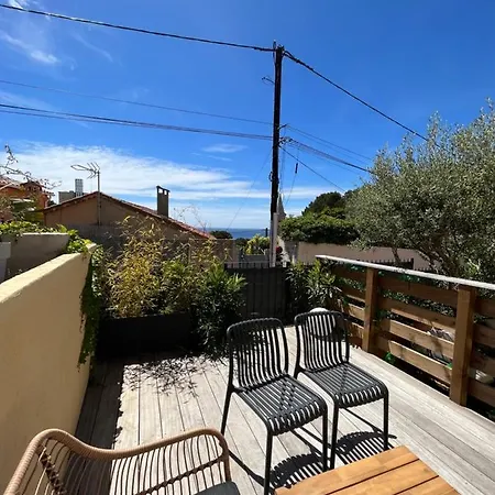 Avec Jardin, Presqu'ile De Giens Hyeres